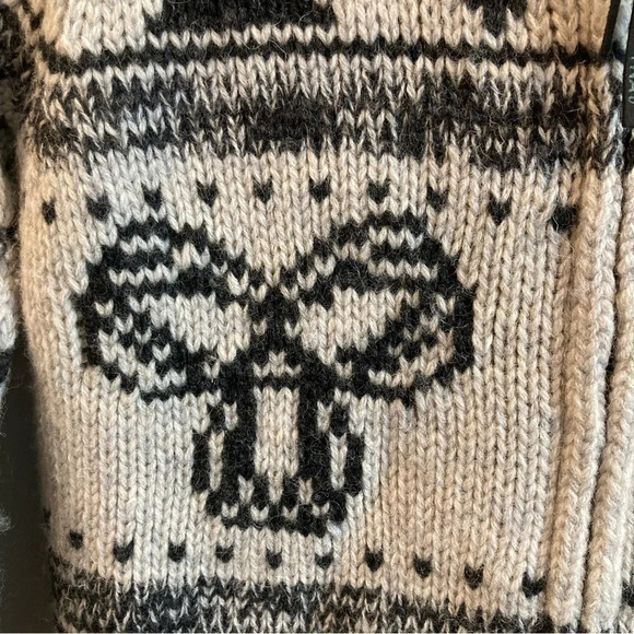 TNA Sz S 100% Lambswool Classic Cardigan Unusual Black  White Colourway Cardigan - Picture 3 of 11